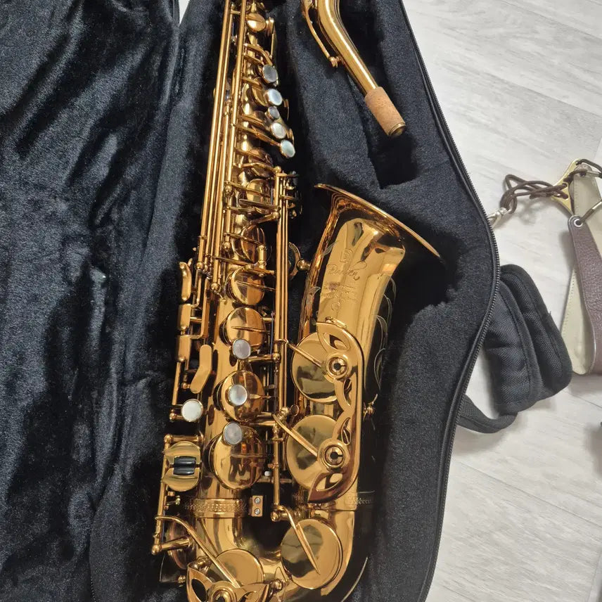 [BUNJANG] Burden V-45 Alto Saxophone with Meyer Mouthpiece / 알토 색소폰(버든)