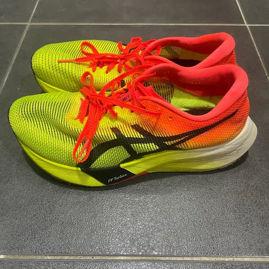 [BUNJANG] ASICS Metaspeed Paris Edge 255 Running Shoes / [255]아식스 메타스피드 파리 엣지