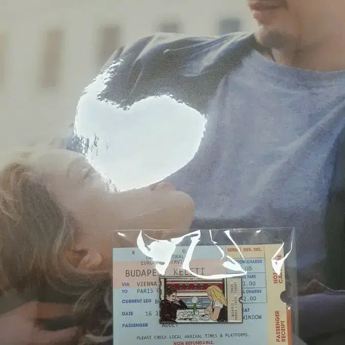[BUNJANG] Before Sunrise CGV Poster & Goods Package Badge Bundle Set / 비포 선라이즈 CGV 포스터 & 굿즈 패키지 뱃지