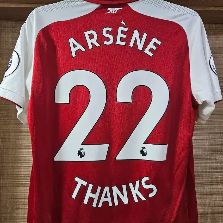 [BUNJANG] Arsenal 17-18 Wenger Retirement Commemorative Home Jersey / 아스날 17-18 벵거 은퇴 기념 홈 유니폼