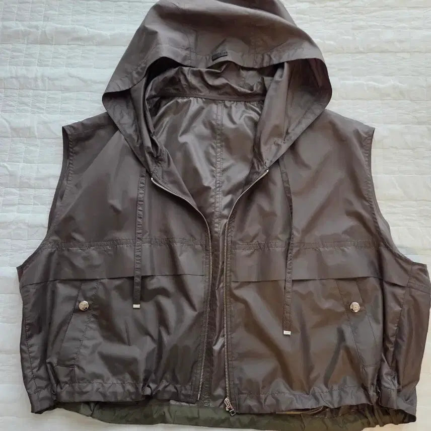 [BUNJANG] System Hooded Vest Khaki / 시스템(새상품)후드 조끼 카키