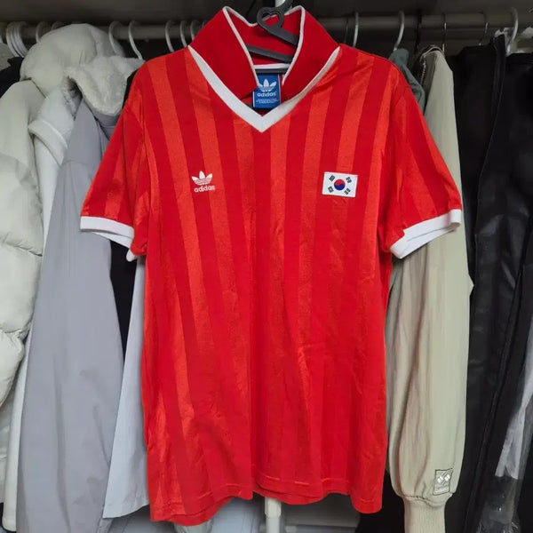[BUNJANG] Adidas Official KFA Korea National Team Retro Jersey (Flame Logo) / [황금100] 아디다스 공식 KFA 대한민국 국대 레트로 저지(불꽃로고)