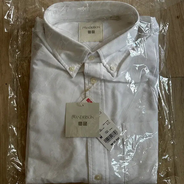[BUNJANG] Uniqlo x JW Anderson Cotton Poplin Long Sleeve Shirt White M / JW 앤더슨 유니클로 셔츠 화이트 M 새상품