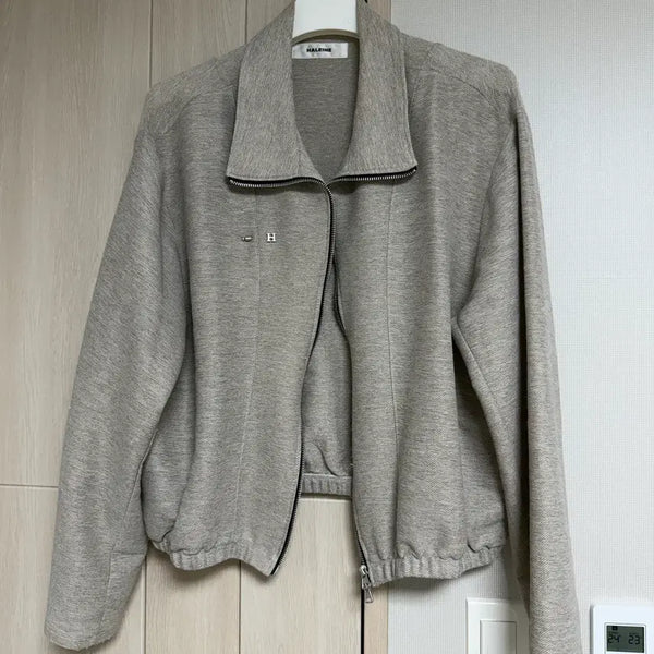 [BUNJANG] Alene BEIGEGREY Meshed Highneck Zip-up Size 2 / 알렌느 BEIGEGREY Meshed highneck zipup 2