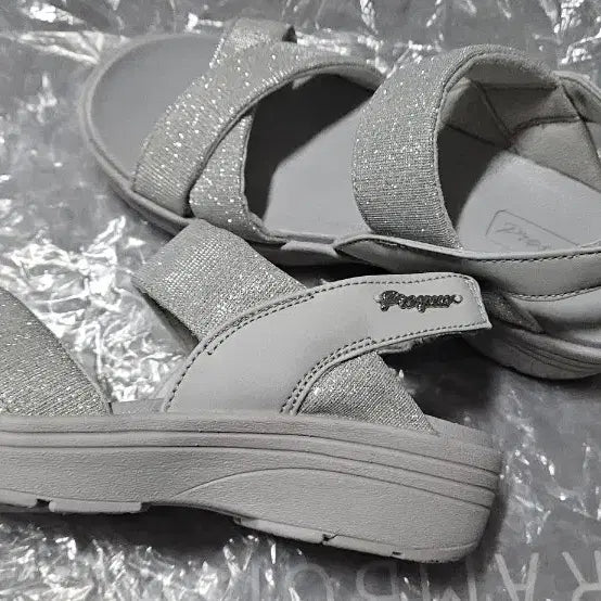 [BUNJANG] Pro-Specs Sandals Size 230 / 프로스펙스  샌들 230 미착용