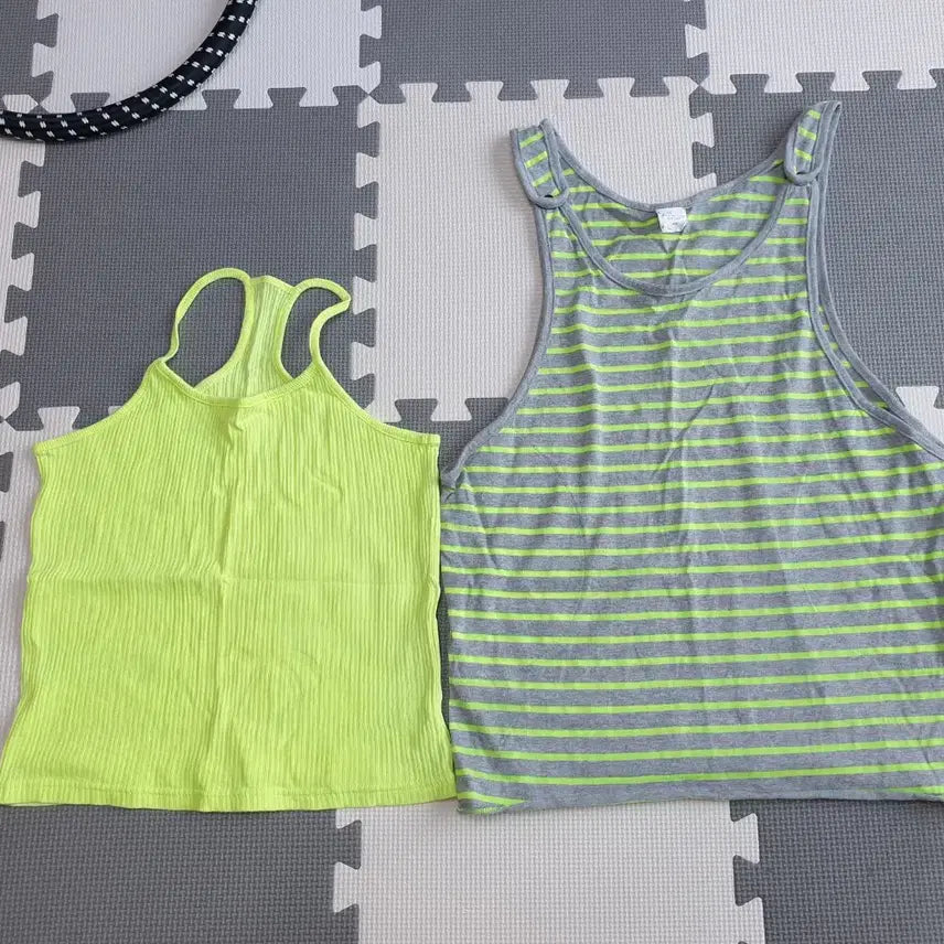 [BUNJANG] Sleeveless Set Free Size / 새상품 나시세트 free 사이즈