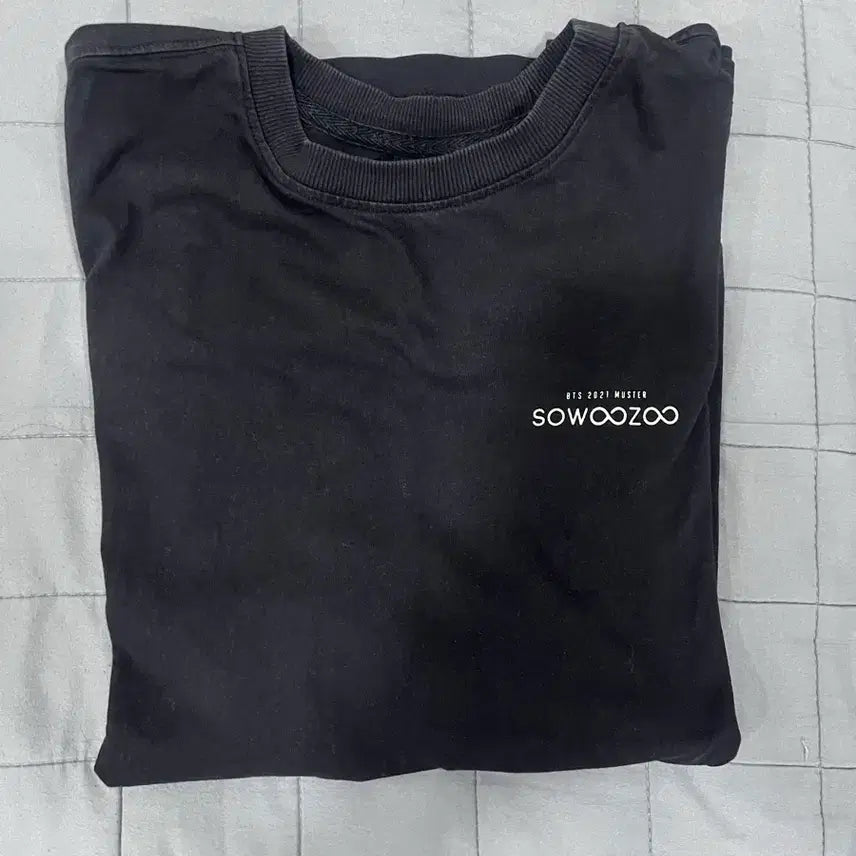 [BUNJANG] BTS 2021 Muster 'Sowoozoo' T-Shirt (L Size) / BTS 소우주 티셔츠 L사이즈 2021머스터 굿즈
