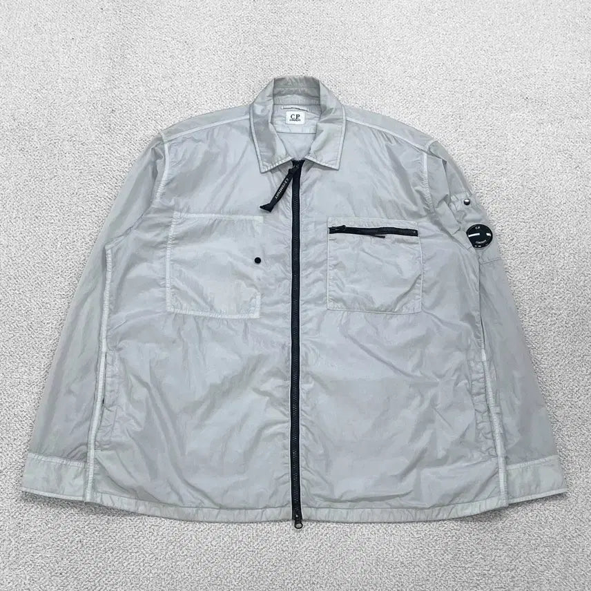 [BUNJANG] C.P. Company Lens Appliqué Nylon Overshirt Jacket Grey / C.P컴퍼니 렌즈 와펜 나일론 오버셔츠 자켓 그레이
