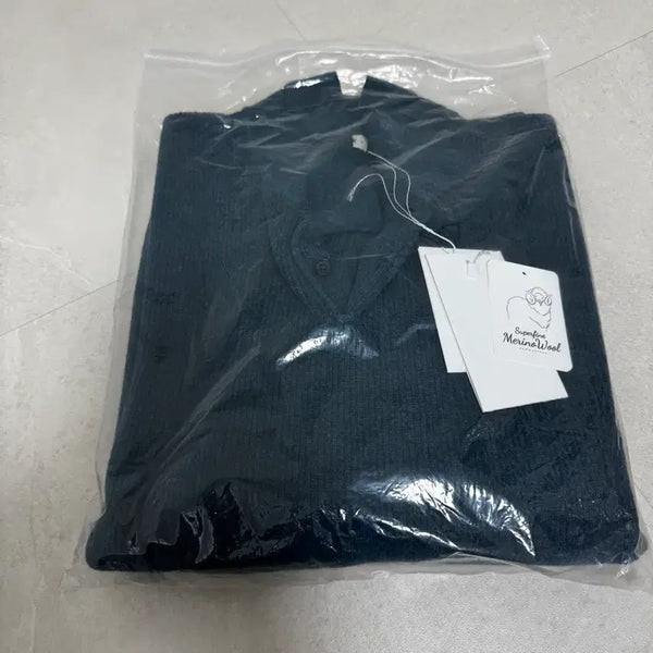 [BUNJANG] Stuckers x Fall Break Collaboration Merino Wool Knit 3-Guys / [시착만한 제품]스토커즈 x fall break 콜라보 니트 3가이즈