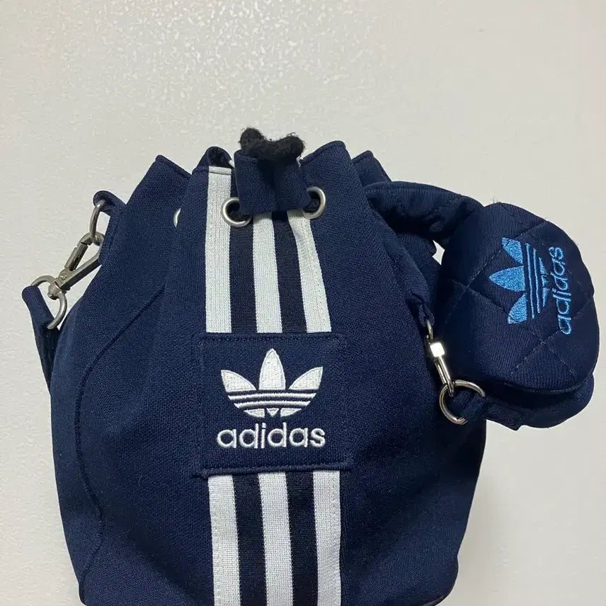 [BUNJANG] Adidas Mini Bucket Bag / 아디다스 대대장 복조리백