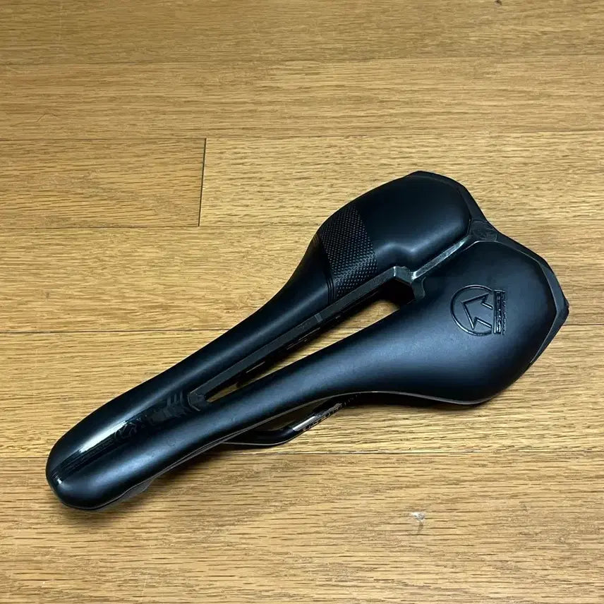 [BUNJANG] Shimano Pro Griffon Performance Saddle / 시마노 프로 그리폰 퍼포먼스 안장