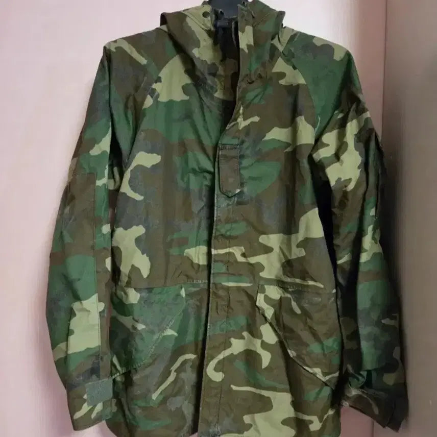 [BUNJANG] Camouflage Gore-Tex Woodland Field Jacket / 카모플라쥬 고어텍스 우드랜드 야상