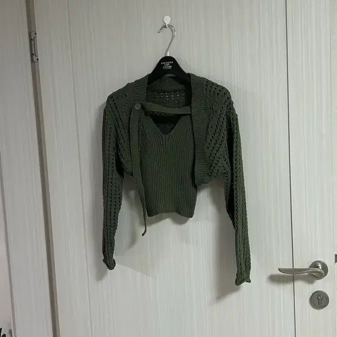 [BUNJANG] Knit Tank Top and Bolero Cardigan Set / 나시.가다건세트  상태좋음