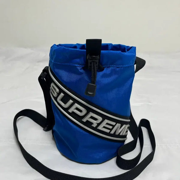 [BUNJANG] Supreme Cinch Pouch Crossbody Bag Small Blue / 슈프림 신치 파우치 크로스백 스몰 (블루)
