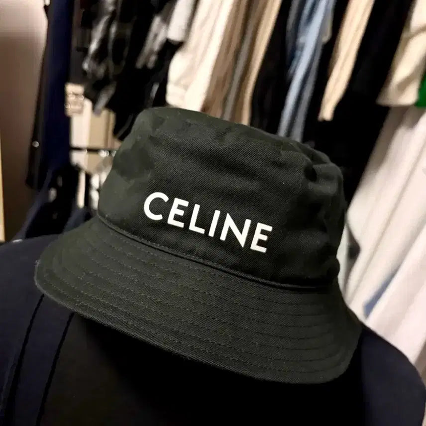 [BUNJANG] Celine Bucket Hat L Size / 셀린느 버킷햇 신품급 L사이즈 일반 남성머리 사이즈