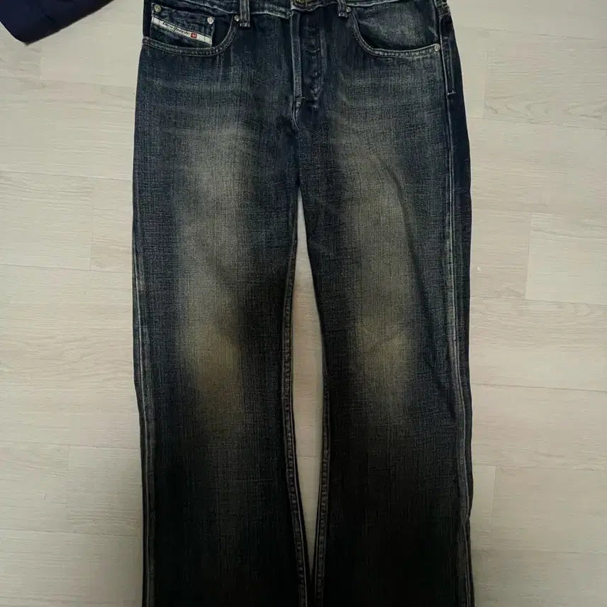 [BUNJANG] Diesel Bootcut Jeans / 디젤 청바지 부츠컷