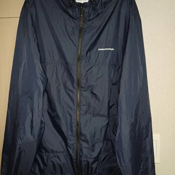[BUNJANG] Thisisneverthat Lightweight Windbreaker Navy L / 디스이즈네버댓 경량 바람막이 L