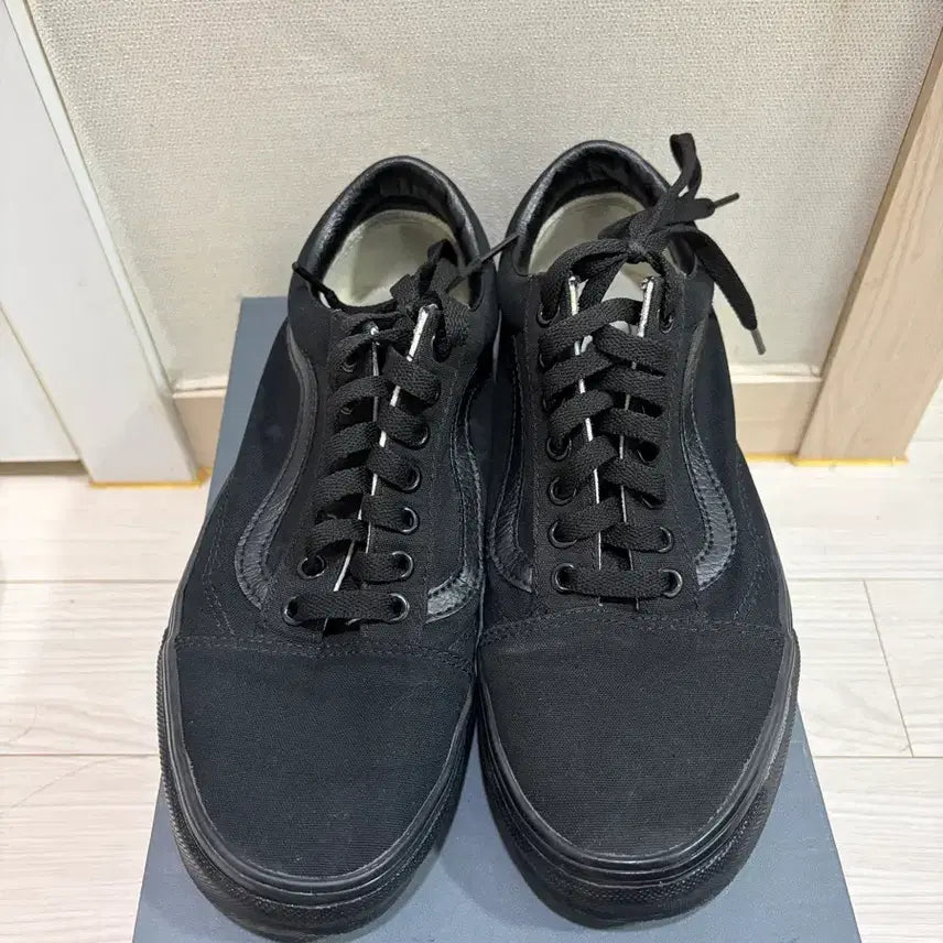 [BUNJANG] Vans Old Skool All Black Sneakers / 반스 올드스쿨 올블랙