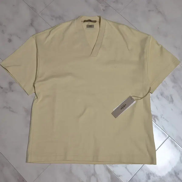 [BUNJANG] Adidas x Fear of God Pale Yellow Short Sleeve T-Shirt / [새상품] 아디다스 x 피어오브갓 페일 옐로우 반팔티 XS, S, XL