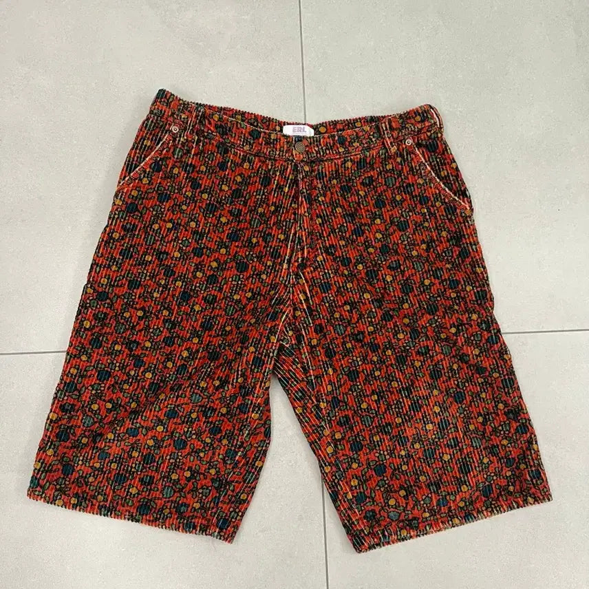 [BUNJANG] Erl Flower Corduroy Bermuda Pants XL / Erl 플라워 코듀로이 버뮤다 팬츠 xl