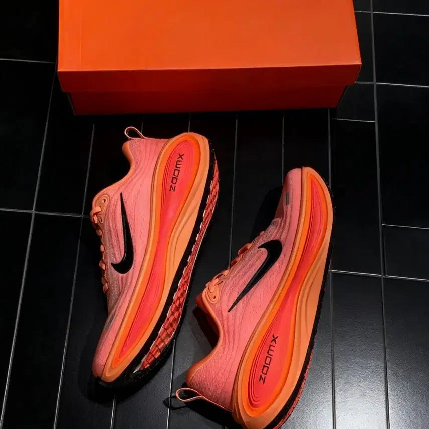 [BUNJANG] Nike Vintage Running Shoes / 나이키 빈티지 러닝화/260mm