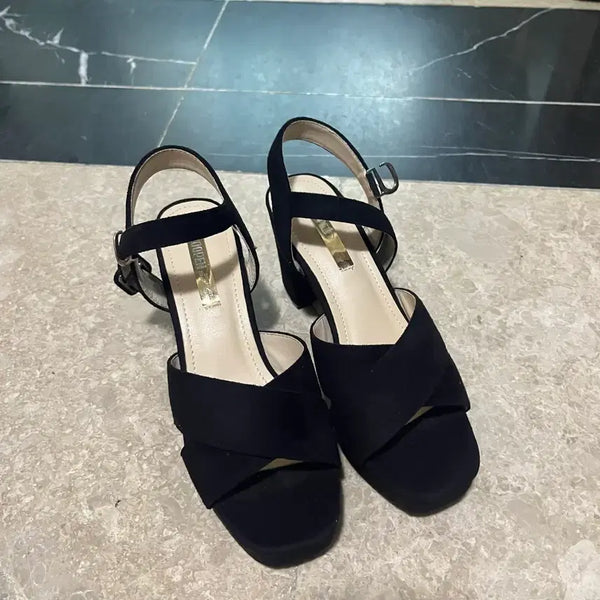 [BUNJANG] Black Strap Sandals / 블랙 스트랩 샌들