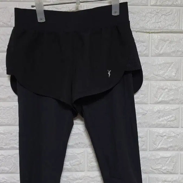 [BUNJANG] Achi Classic Genuine Leggings Shorts M / 아키 클래식  정품  레깅스반바지M