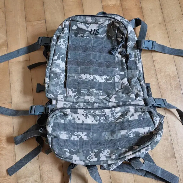 [BUNJANG] Military Backpack / 군용 백팩