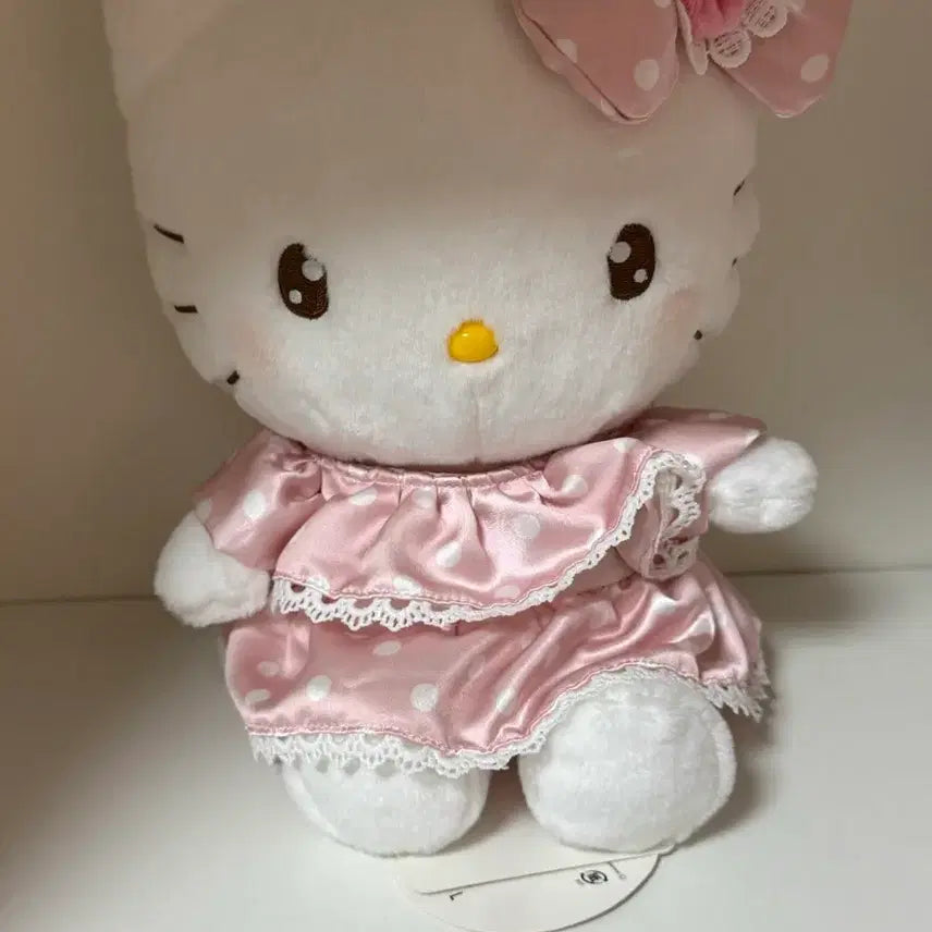 [BUNJANG] Sanrio Hello Kitty Lil' Drama Collaboration Plush / 헬로키티 릴아라모드 콜라보 누이