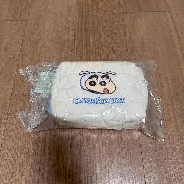 [BUNJANG] Crayon Shin-chan White Pouch / 짱구 흰색 파우치