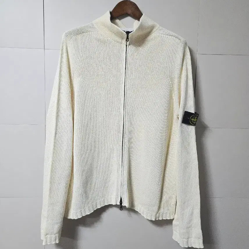 [BUNJANG] Stone Island Knit Zip-Up Jacket (Made in Italy) / 스톤아일랜드 니트 집업 (made in italy) 105~110