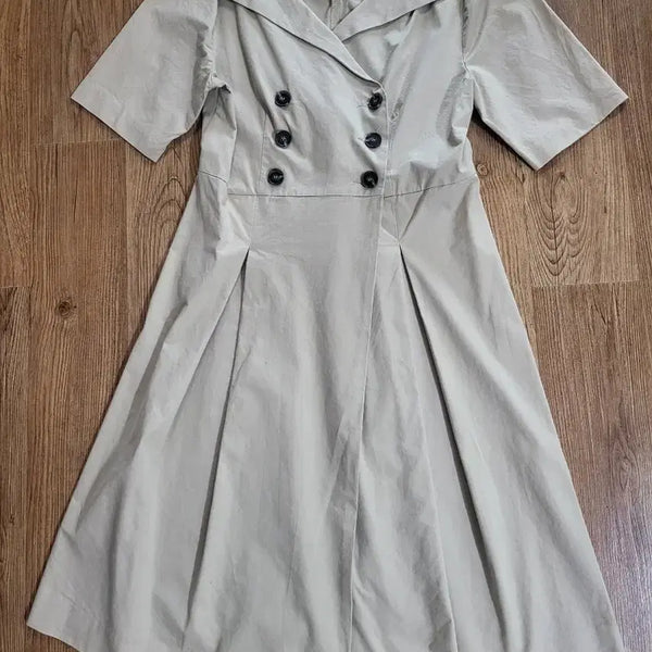 [BUNJANG] Beige Double-Button Shirt Dress Size 55 / 베이지색 더블 버튼 셔츠 원피스 55사이즈