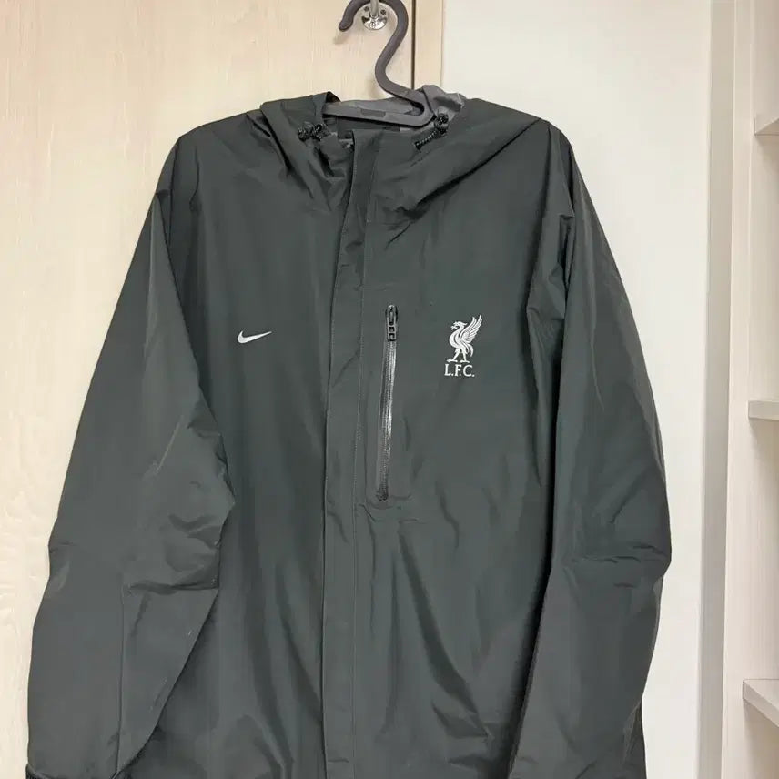[BUNJANG] Nike Liverpool NSW Storm-FIT Legacy Shell Jacket 24-25 / 24-25 리버풀 nsw 스톰핏 레거시 쉘 자켓