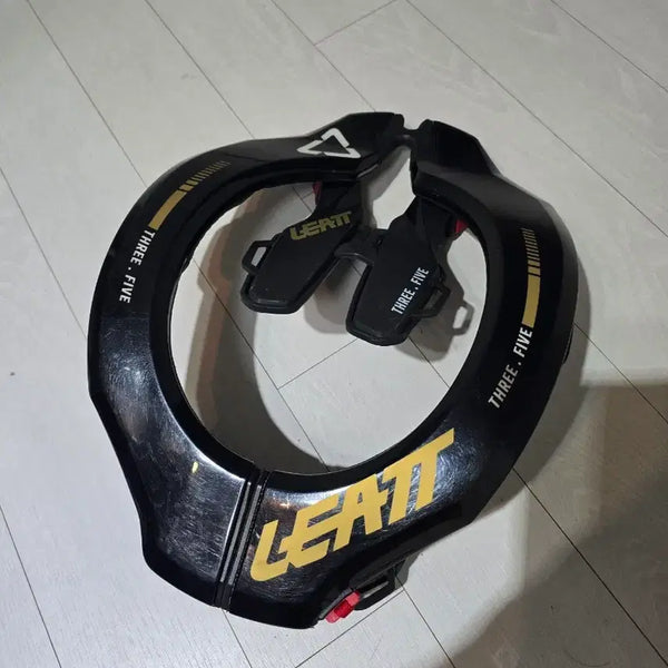 [BUNJANG] Leatt Neck Brace 3.5 L/XL / 리에뜨 leatt 넥브레이스 3.5 L/XL
