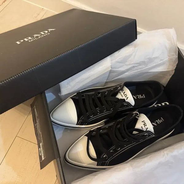 [BUNJANG] Prada Sneakers Black / (새제품) 프라다 스니커즈 블랙 265