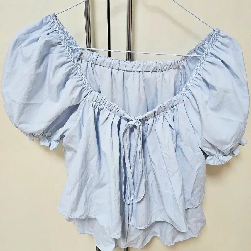 [BUNJANG] Sky Blue Blouse / 하늘색 블라우스(텍만 뗀 새상품 입니다.)