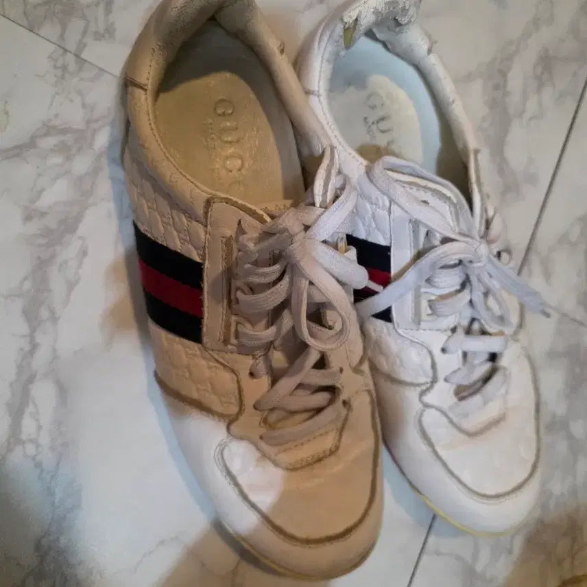 [BUNJANG] Gucci Sneakers White/Beige / 42. 270 (정품) 구찌 스니커즈 흰색/베이지색. 18만원 공용