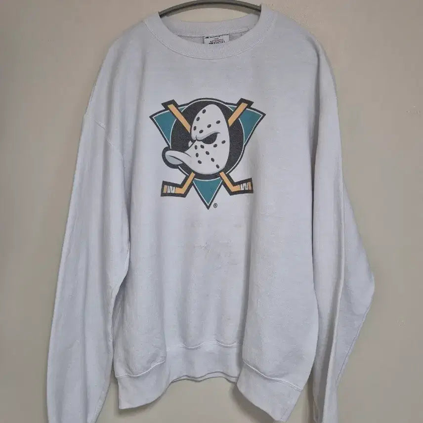 [BUNJANG] Vintage Champion Mighty Ducks Sweatshirt M / 빈티지 챔피온 마이티 덕스 맨투맨 M