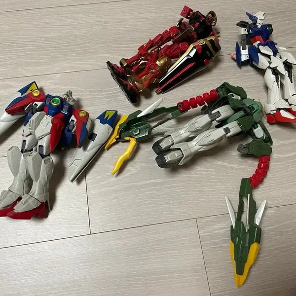 [BUNJANG] Gundam MG & Non-Grade 1/100 Scale Junk Parts Bundle Set / 건담 mg 및 무등급 100사이즈 정크 일괄(7월세일)