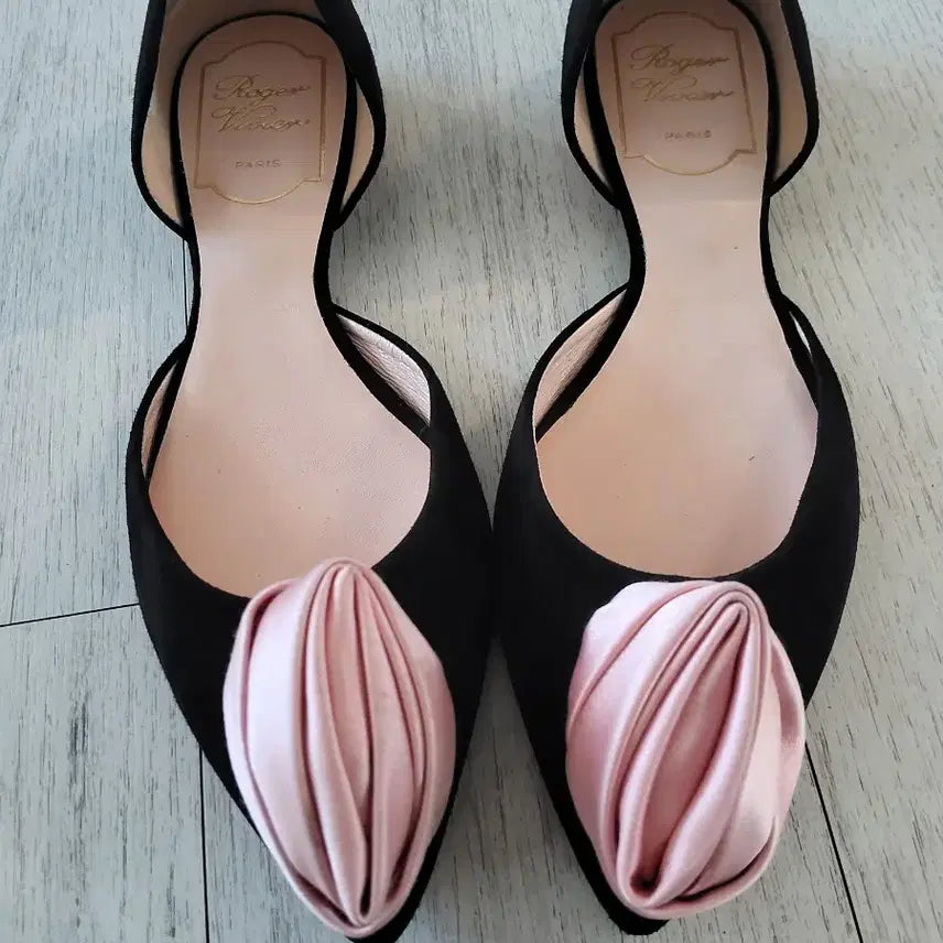 [BUNJANG] Roger Vivier Black Mule Pink Embellishment Flats / 로저비비에 블랙 뮬 핑크 장식 새제품