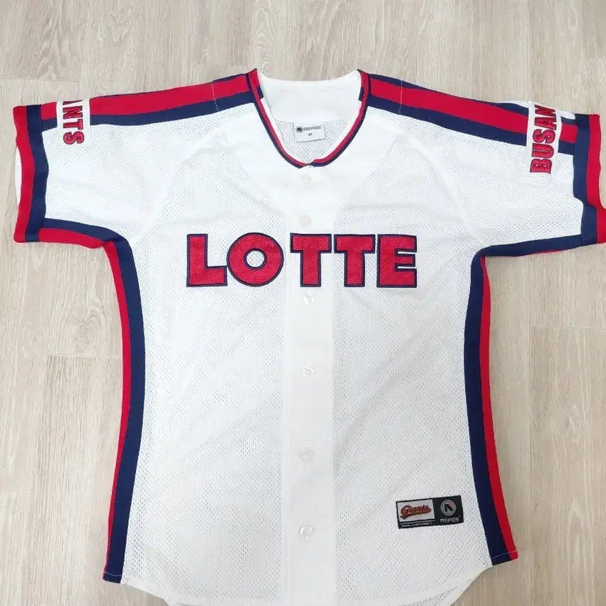[BUNJANG] Lotte Giants Lee Dae-ho Ivory Baseball Jersey (Size 90/95) / 롯데자이언츠 이대호 아이보리 유니폼 90,95사이즈 팝니다