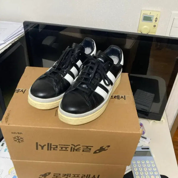 [BUNJANG] Y-3 Hicho Black/White Sneakers (265mm) / Y-3 hicho 히코 블랙 화이트 265mm(풀박)