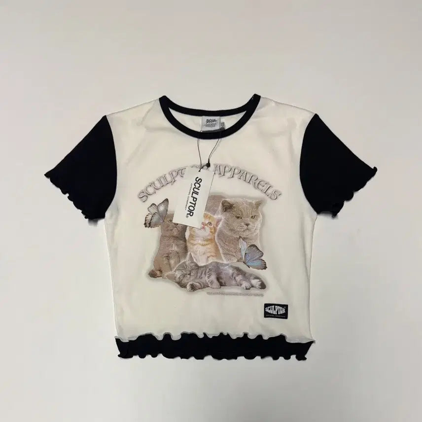 [BUNJANG] Sculptor Cat Graphic Raglan Crop Short Sleeve T-Shirt / <새상품> 여성 스컬프터 고양이 키치 나그랑 크롭 반팔 티셔츠