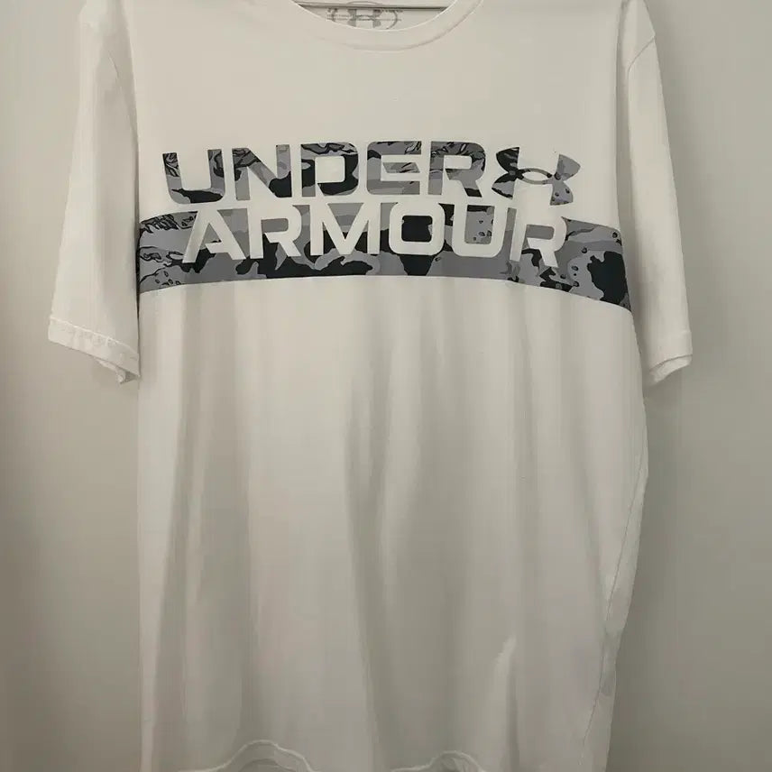 [BUNJANG] Under Armour Short Sleeve T-Shirt White XL / [XL]언더아머 반팔 티셔츠 화이트