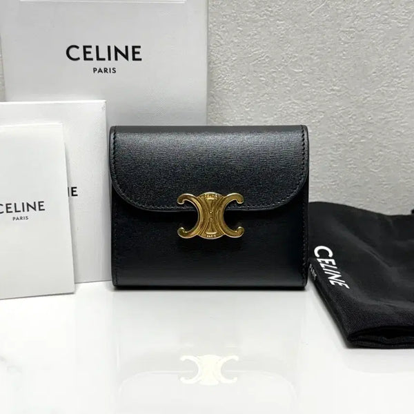 [BUNJANG] Celine Triomphe Flap Wallet Black / (정품/A+)셀린느 트리옹프 플랩 지갑