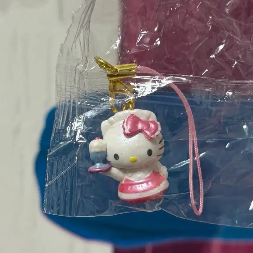 [BUNJANG] Sanrio Hello Kitty Maid Kitty Mascot Strap Keychain Season 2 / 산리오 정품 헬로키티 트레이딩 마스코트 스트랩 키링 시즌2 메이드 키티