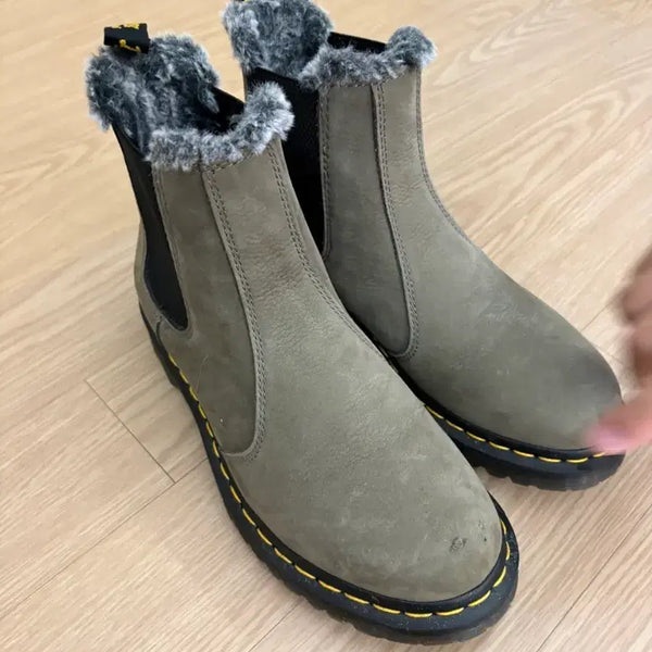 [BUNJANG] Dr. Martens 2976 Winter Boots / [Womens US 9]닥터마틴 2976 겨울용