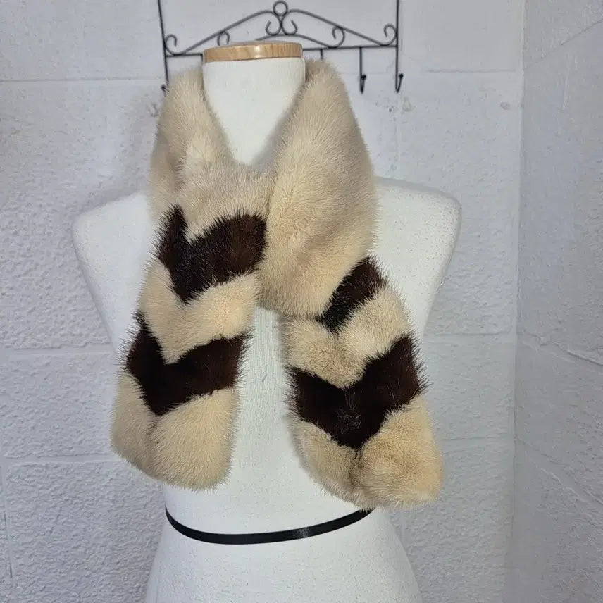 [BUNJANG] Real Mink Fur Muffler Scarf - Brown & Beige Colorblock / 리얼 통밍크 머플러 브라운 배색 베이지