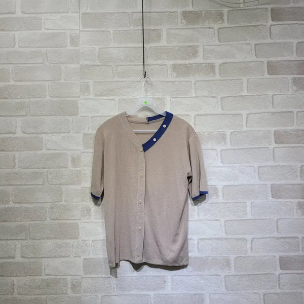 [BUNJANG] Button T-Shirt Free Size / ㅊ147 단추 티셔츠 F