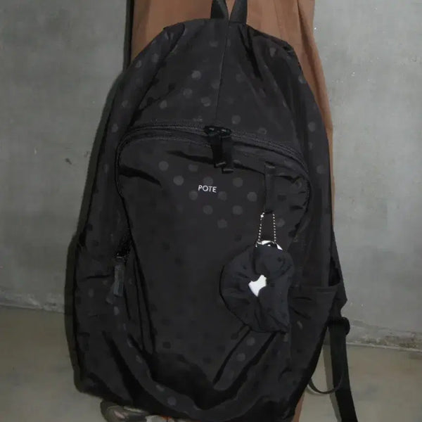 [BUNJANG] Poteto Classic Backpack (L) Dot Black / 포테 하이드슬롯 클래식 백팩(L) 도트블랙
